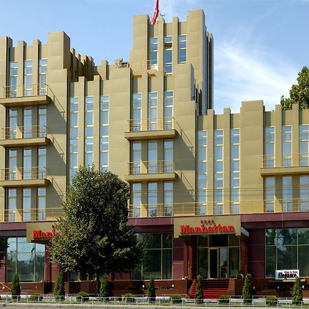 Manhattan Hotel & Restaurant Kisinyov Kültér fotó