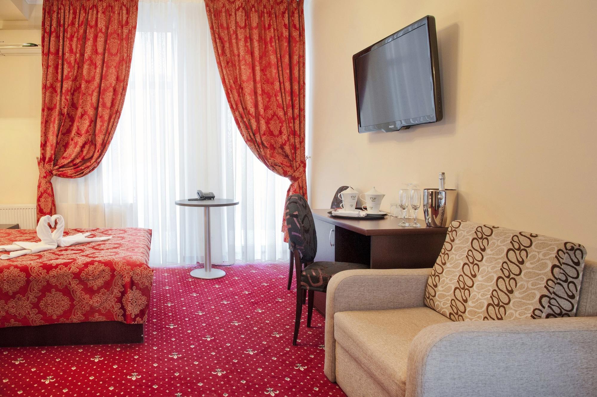 Manhattan Hotel & Restaurant Kisinyov Kültér fotó