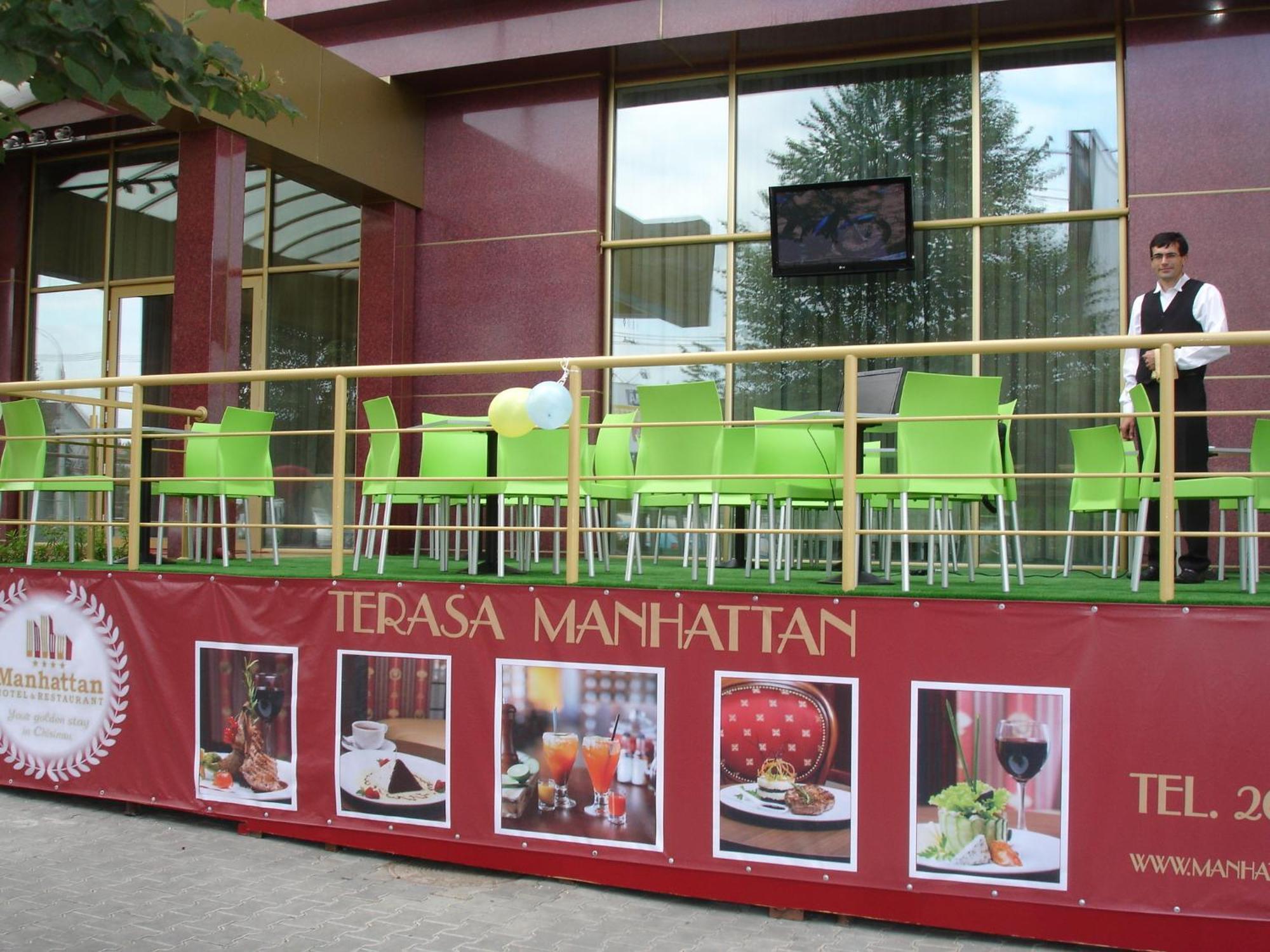 Manhattan Hotel & Restaurant Kisinyov Kültér fotó