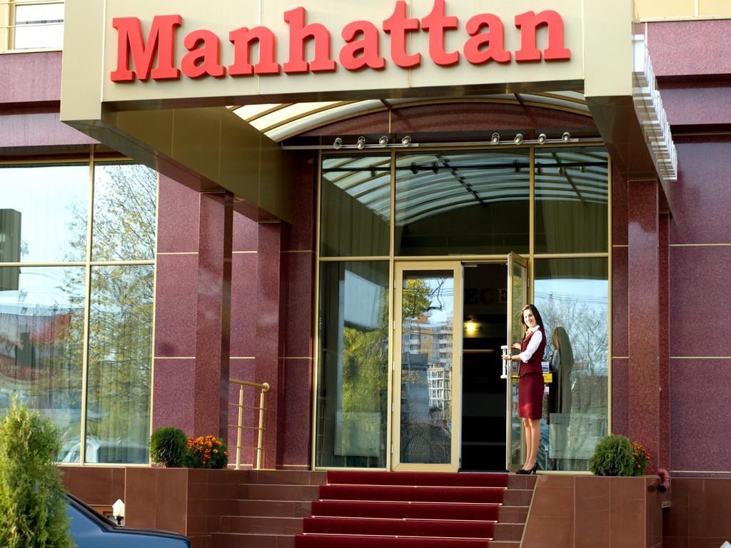 Manhattan Hotel & Restaurant Kisinyov Kültér fotó